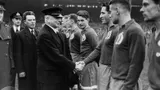 В 1945-м советских футболистов в Англии хотели поселить в казарму. Возмущенные лондонцы предложили свои квартиры
