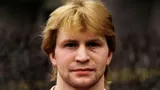Родился за полярным кругом, безжалостно лупил канадцев, восхитил великого Тарасова. Легенда ЦСКА Константинов