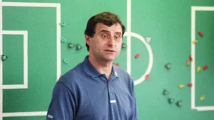 Сколько зарабатывал легендарный тренер СССР в Корее. Бышовец получал больше всех среди россиян! 