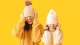 Какие женские головные уборы в моде этой зимой: нашли недорогие стильные и теплые варианты