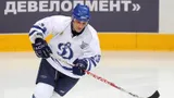Над ним издевался ученик Тарасова, он был любимчиком Юрзинова и творил историю со Знарком. Истории о Шашове