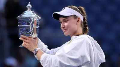 Елена Рыбакина