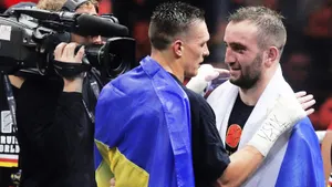 Лучший тяж России стал чемпионом благодаря украинцу. Усик подарил Гассиеву уникальное достижение 