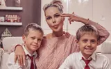 «У всех появилась жуткая тошнота, у детей — рвота». Заразившейся коронавирусом семье Погребняка стало резко хуже