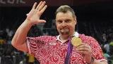 Герой России Алекно, принесший легендарное золото в волейболе, сейчас в Иране. История топ-тренера