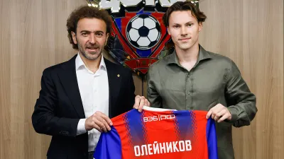 Роман Бабаев, Иван Олейников