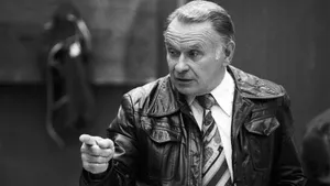 Это решение футбольных чиновников возмутило великого тренера СССР. Он считал, что оно не решит проблему 