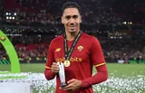 Смоллинг официально продлил контракт с «Ромой»