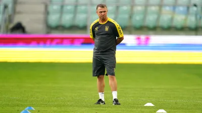 Сергей Ребров