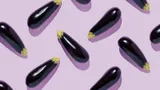 Снижает риск возникновения инфаркта, нормализует давление, помогает худеть. Баклажан — настоящий овощ долголетия