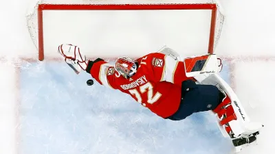 Сергей Бобровский