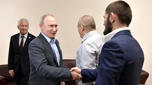 Ровно два года назад Хабиб забрал пояс UFC и обратился к Путину. Как это было