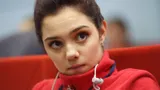 «Надо было честно заявить о паузе, как Загитова». Реакция болельщиков на второе подряд снятие Медведевой с турнира