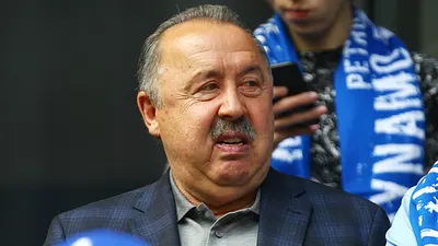 Валерий Газзаев