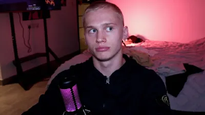 Даня Милохин