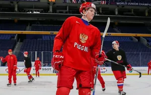 Женился на лейтенанте армии США и не хочет возвращаться в Россию! Почему хоккеист Кныжов застрял в Америке