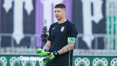 Александр Беленов