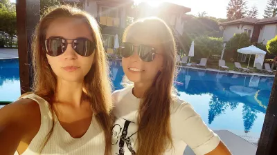 Арина Аверина, Дина Аверина