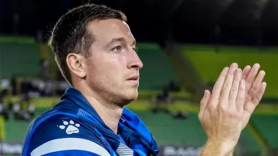 Денис Макаров