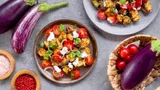 Как приготовить хрустящие баклажаны у себя дома: рецепт популярного салата из ресторанов