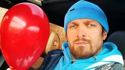 Александр Усик