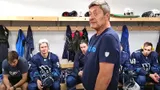 «Сибирь» показала разнос от тренера в раздевалке. До этого Мартемьянов выдал мем про «витиеватый хоккей»