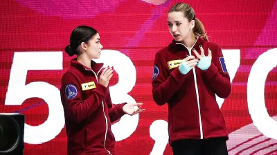 Камила Валиева, Аделия Петросян