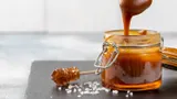 Готовлю соленую карамель дома: получается обалденно вкусно — можно есть ложками или добавлять в десерты