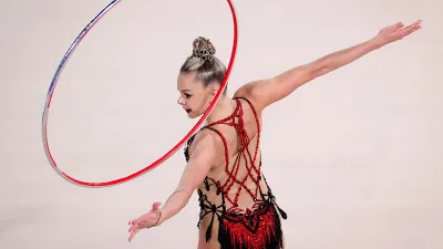 Анна Попова