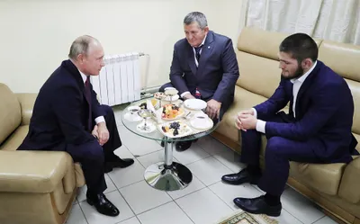 Хабиб Нурмагомедов, Владимир Путин, Абдулманап Нурмагомедов