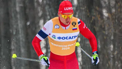 Александр Большунов
