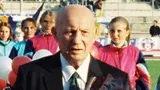 Над фамилией этого легендарного футболиста СССР подшучивали болельщики. Вот чем она их так забавляла