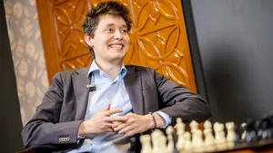 Русские шахматисты вступают в борьбу за корону. «Последнее место Есипенко точно не займет»