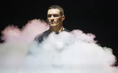 Александр Усик