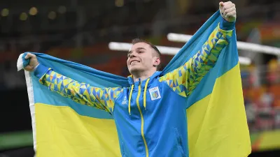 Олег Верняев