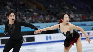 Олимпийские чемпионы по фигурке ворвались в гонку за медалями Игр-2026. Но себе прежним они проигрывают