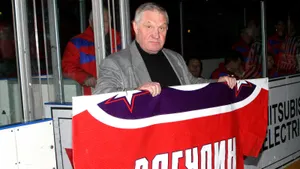 Ушел в пятидневный запой, пропал в Москве, внезапно скончался в госпитале. Трагедия главного богатыря СССР Рагулина