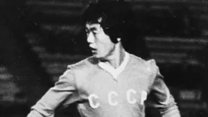 Это достижение знаменитого футболиста СССР так никто и не повторил в России. В мире таких случаев единицы 