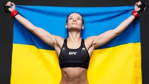 «Америка изменила меня». Украинка из UFC показывает обнаженное тело и снимается для Playboy