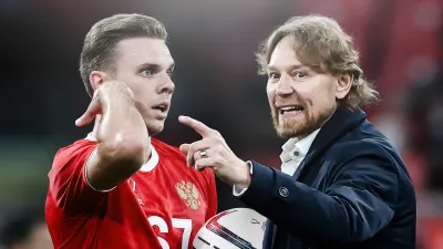 Максим Глушенков, Валерий Карпин
