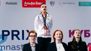 Звезда русской гимнастики могла блистать на Олимпиаде в Париже. А она выступает с травмами и плачет