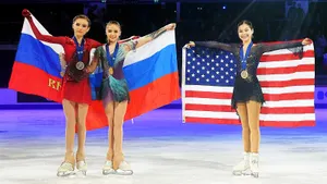 Главная соперница русских фигуристок на предстоящей Олимпиаде ушла от тренера. У Алисы Лью новая команда