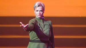 Слезы олимпийской чемпионки, работа с архивами и необычная тема. Легендарная Хоркина представила новое шоу