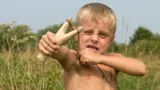 Почти все школьники в СССР развлекались с этими опасными игрушками: нынешним детям такого бы не позволили