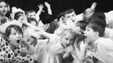 Эту необычную сладость СССР обожали дети, а сейчас найти ее почти невозможно — помните те самые какао-кубики?