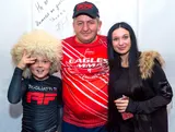 «Одна жена может быть и у инвалида». Отец Хабиба обзаведется второй супругой