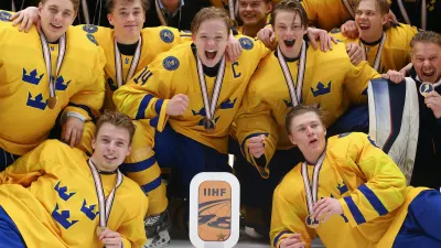 Юниорская сборная Швеции по хоккею (U18)