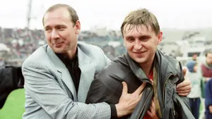 Потрясающий гол легенды СССР во Франции: ударом великого Черенкова восхищались даже иностранцы 