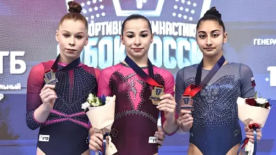 Лейла Васильева, Анна Калмыкова