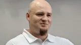 Приехал в Россию за деньгами и удивлял всех странностями. Маракл испугался на кладбище и не хотел платить налоги